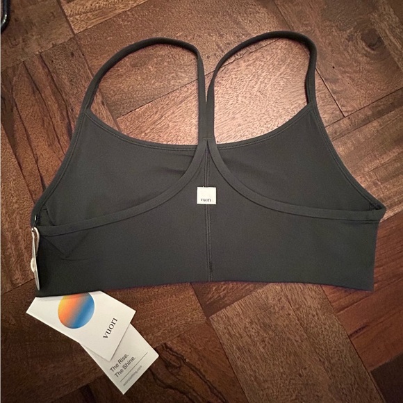 NWT Vuori All the Feels Bra Aspen Size M - Picture 4 of 7